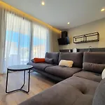 Lookout Apartament Saranda