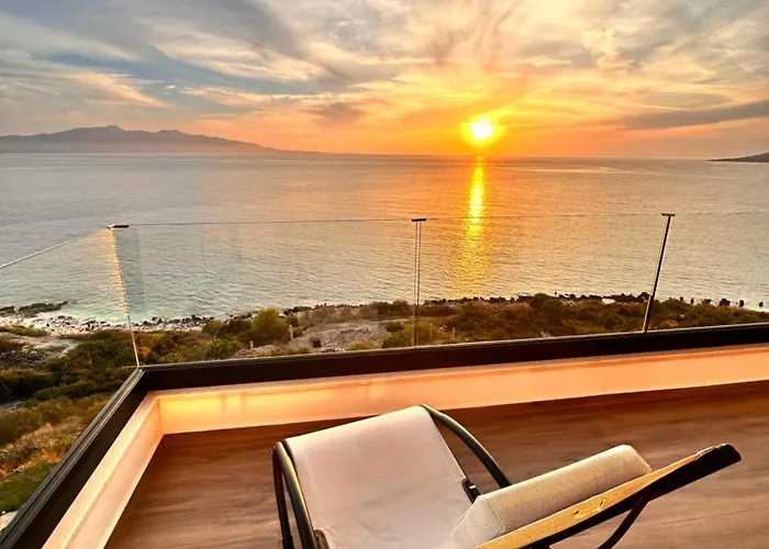 Lookout Sarandë